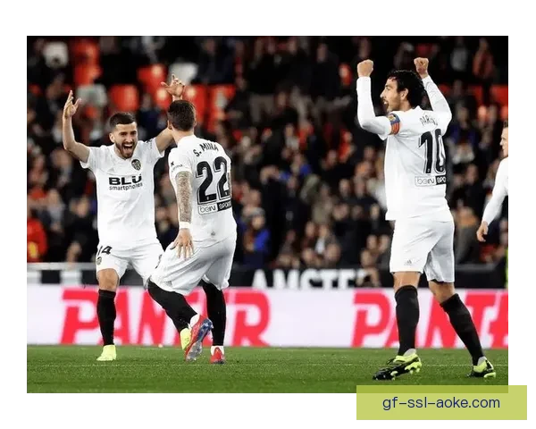 皇马迎战巴伦西亚争夺联赛关键胜利精彩对决解析