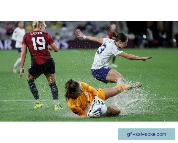 沃尔夫斯堡女足与柏林联女足激战成和 双方鏖战至3比3平分秋色